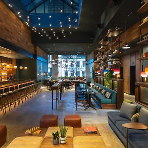 Moxy Nyc Downtown Hotel New York