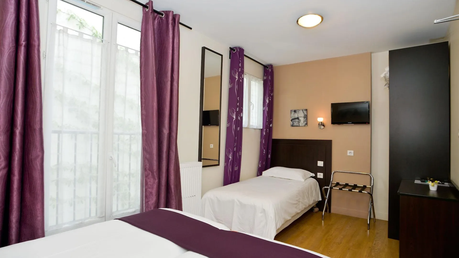 Hotel Du Quai De Seine Paris