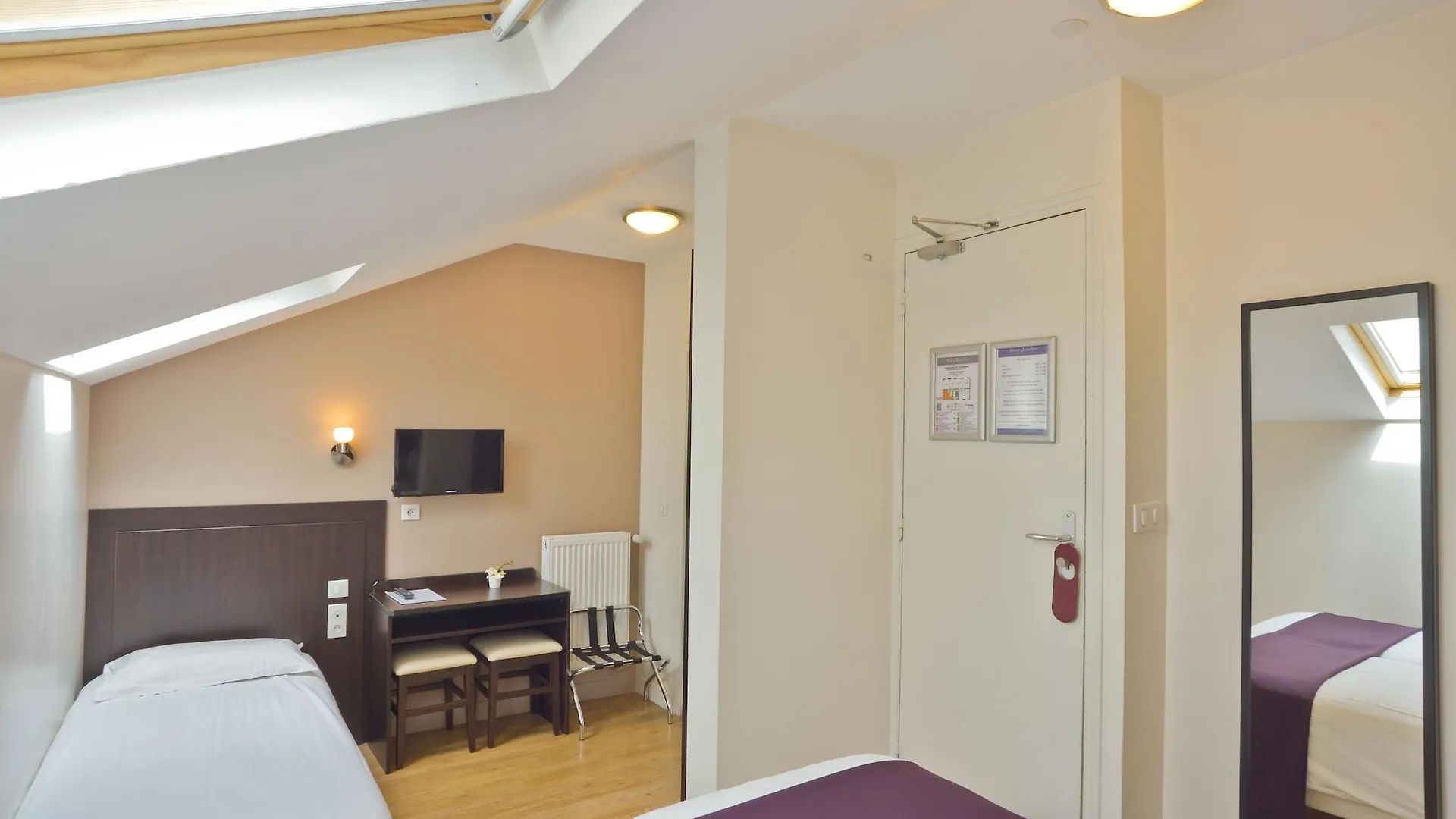 Hotel Du Quai De Seine Parigi 2*,  Francia